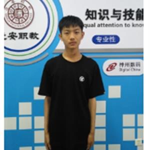 信念蘊育能量，青春綻放光明